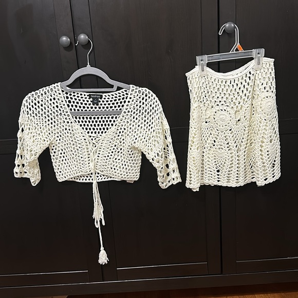 Boohoo Crochet Set - Picture 2 of 6